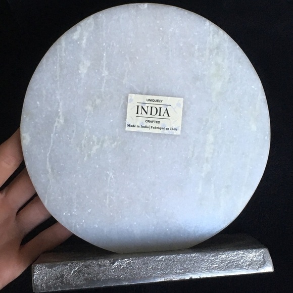 Pineapple Bookend Weight - Picture 5 of 14